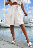 Krótkie din material textil spodenki w paski Yacht Season ecru