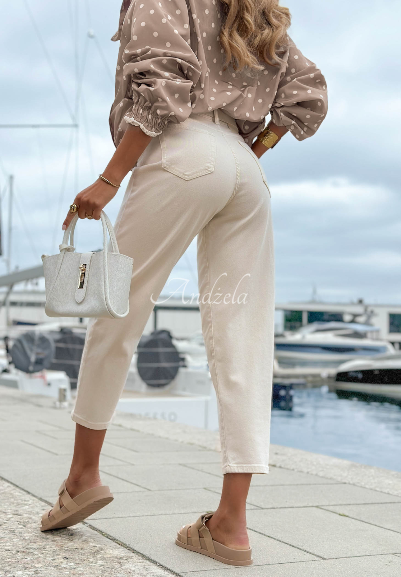 Blugi mom fit cu curea Desert Avenue