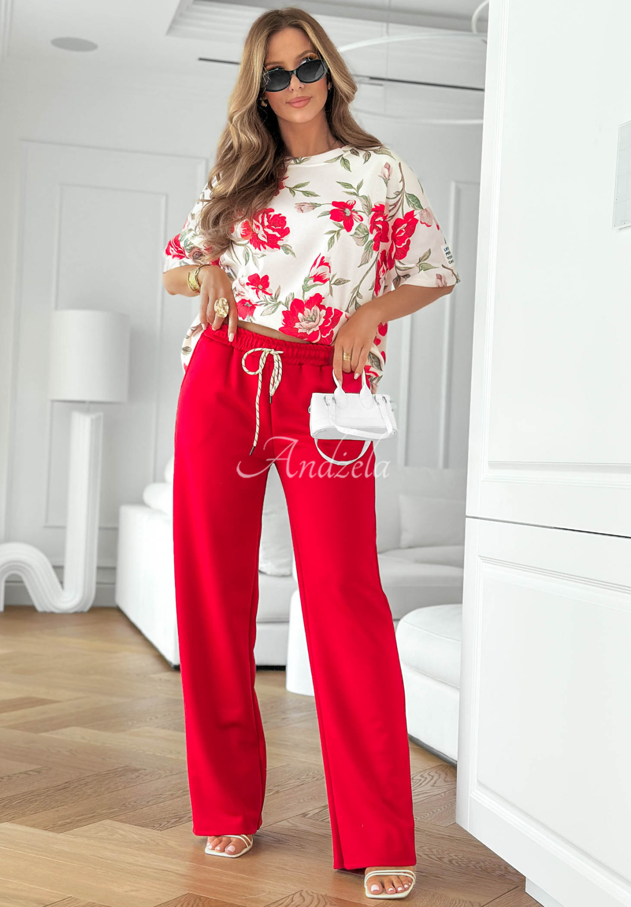 Set format din bluză și pantaloni din viscoză cu imprimeu floral Endless Day