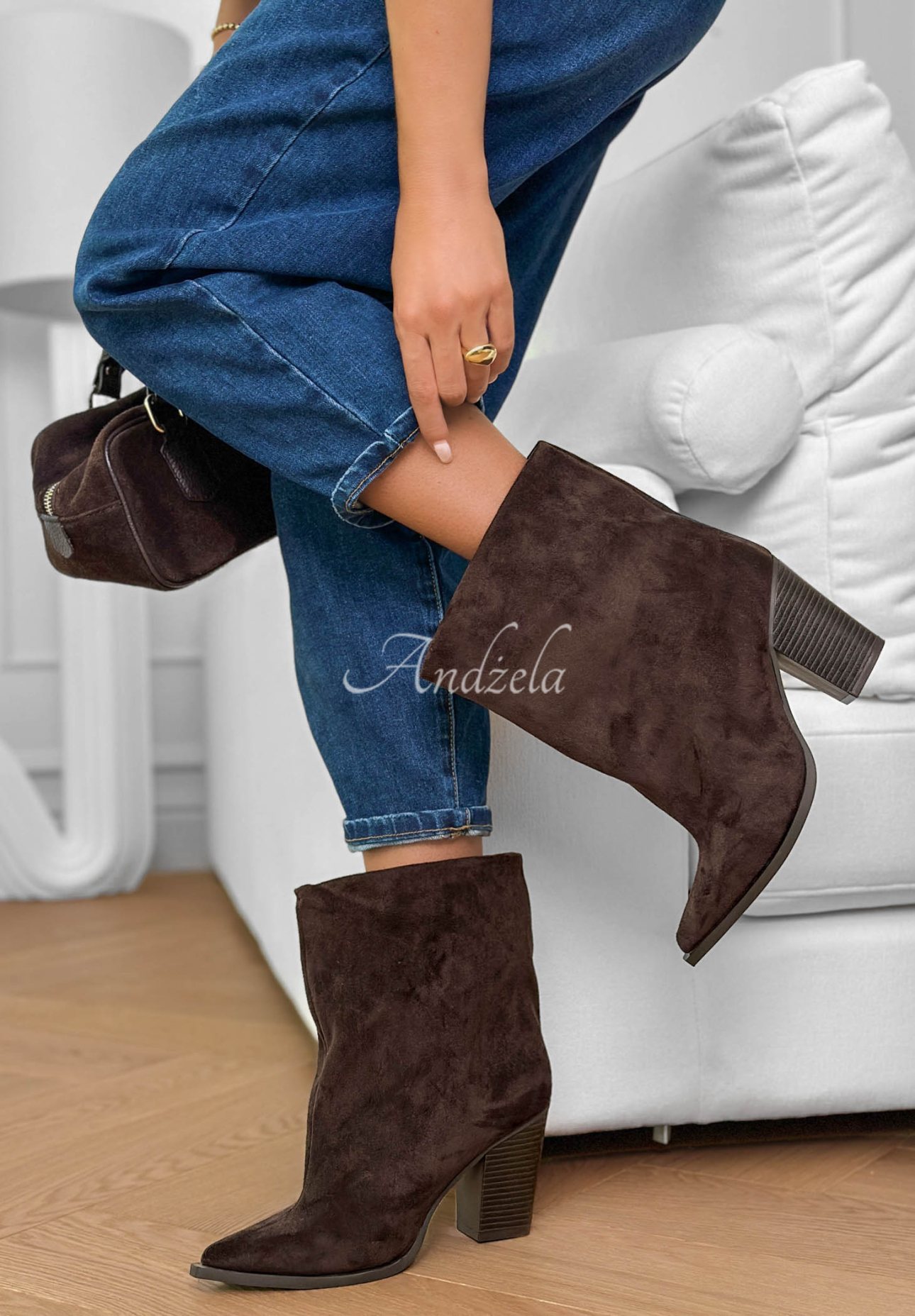 Botine din piele întoarsă cu toc bloc Fancy Style