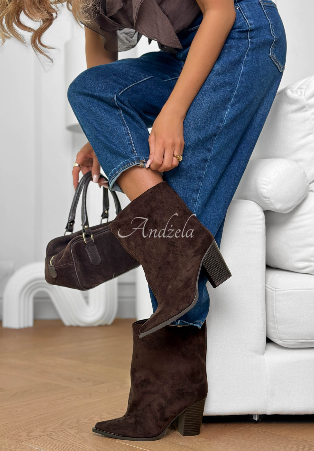 Botine din piele întoarsă cu toc bloc Fancy Style