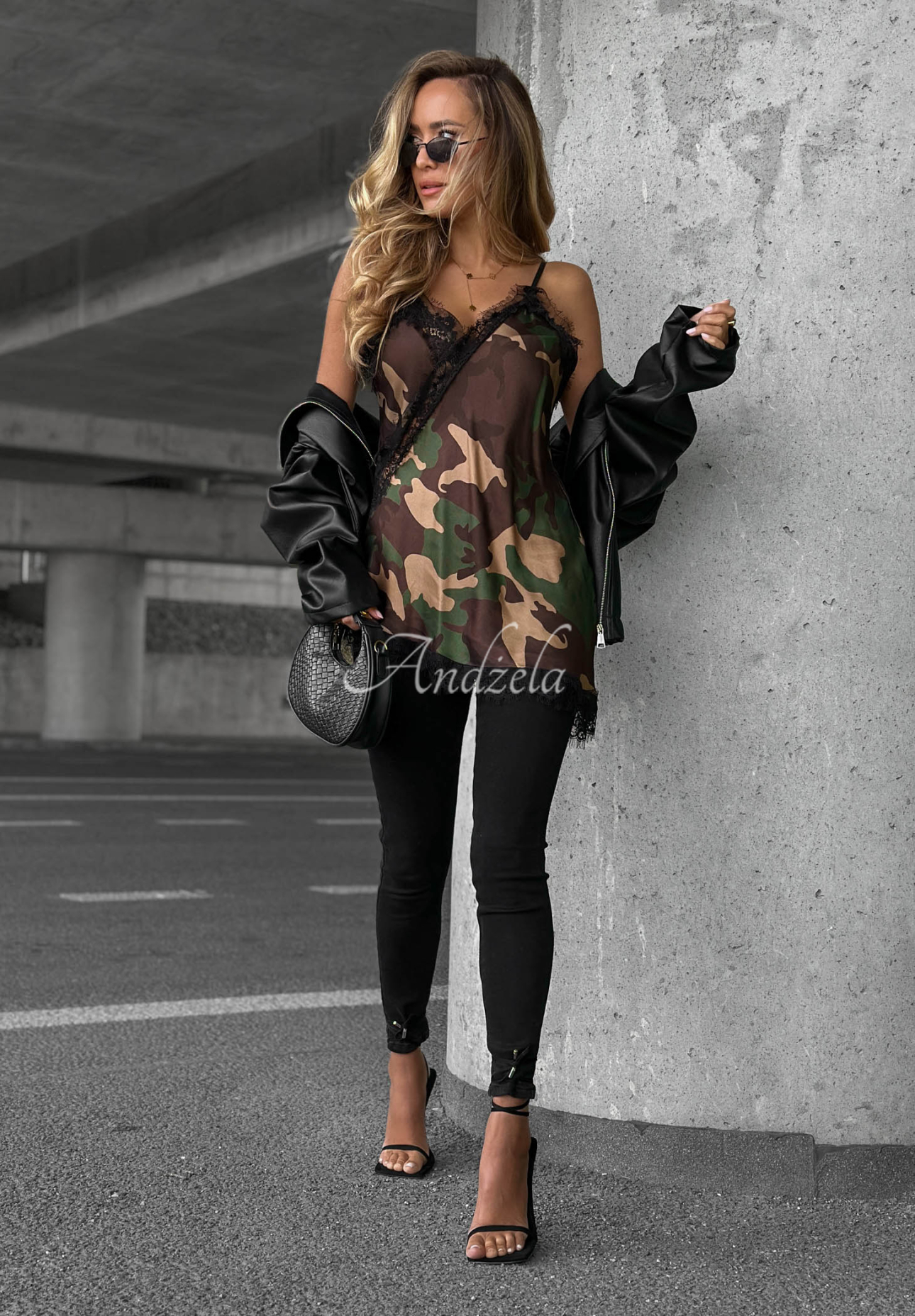 Top                 din viscoză cu dantelă imprimeu camuflaj Fancy Cover