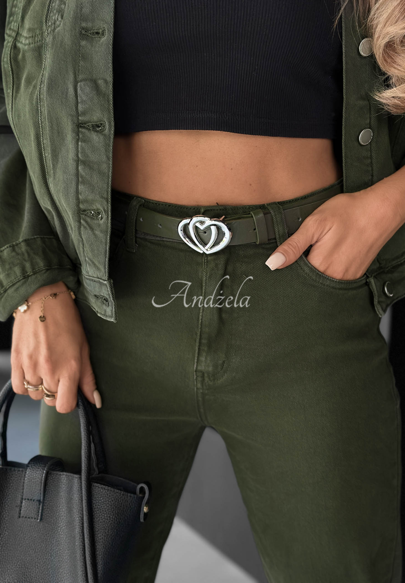 Blugi mom fit More Than Ever