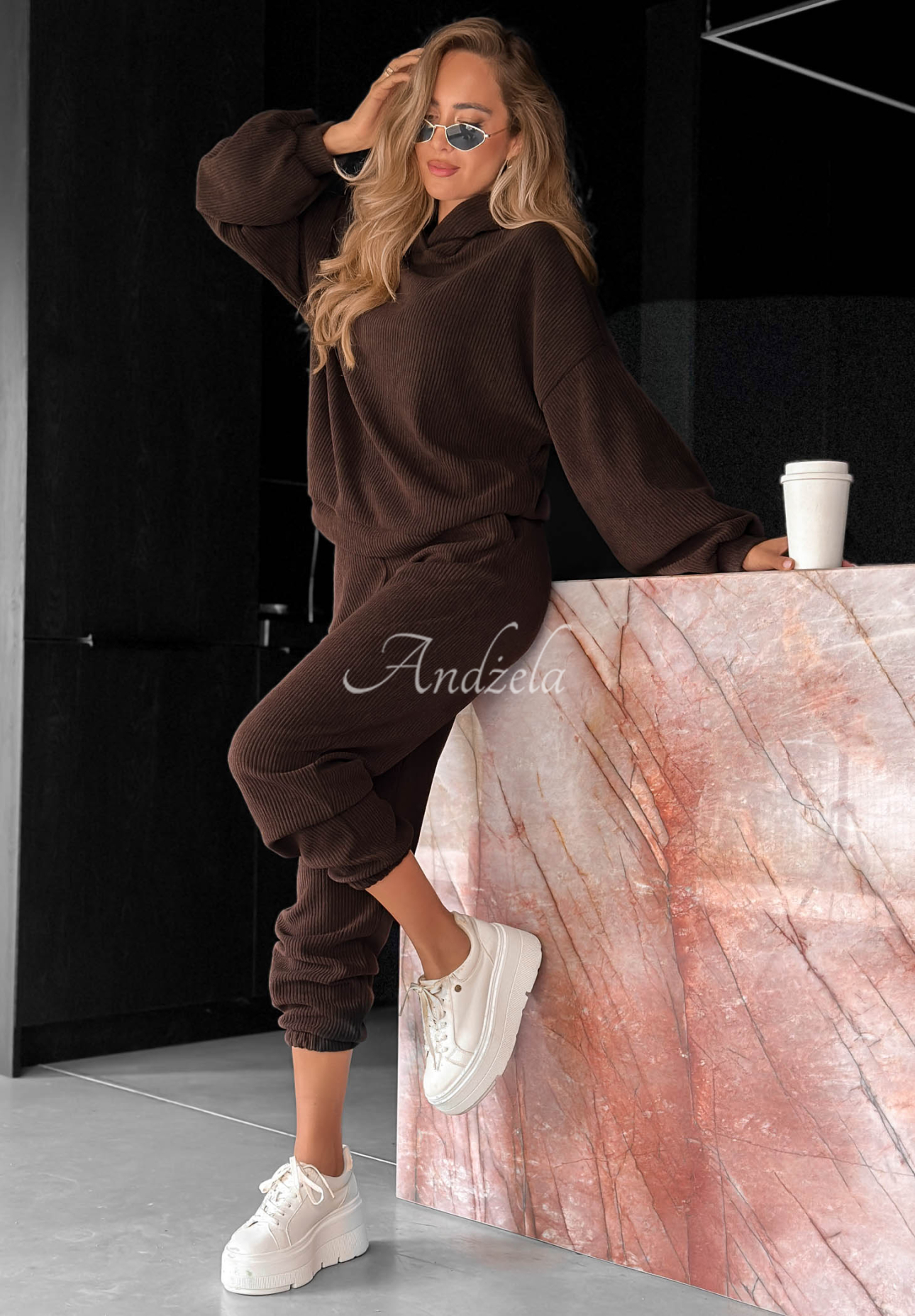 Set din catifea reiată cu hanorac cu glugă și pantaloni din bumbac Quiet Confidence