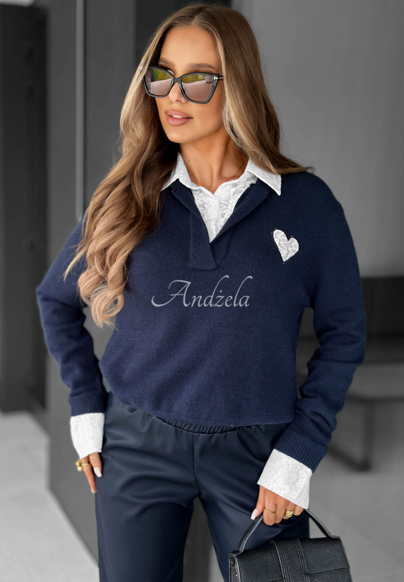 Pulover din vâscoză cu guler din dantelă Cozy Charm