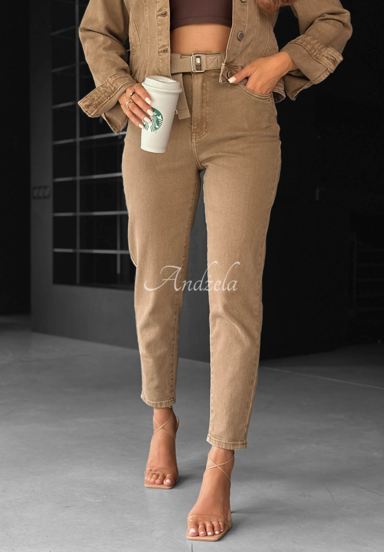 Blugi mom fit All We Need