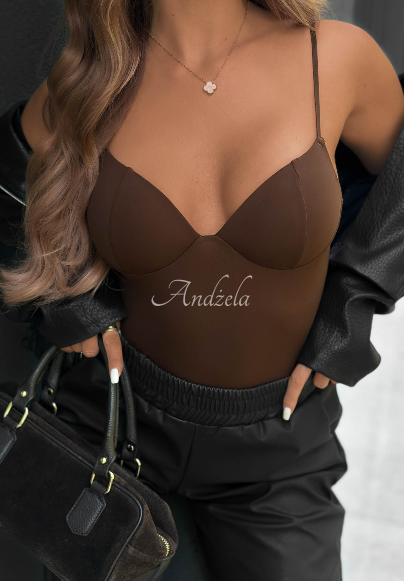 Top             cu bretele Perfect Touch