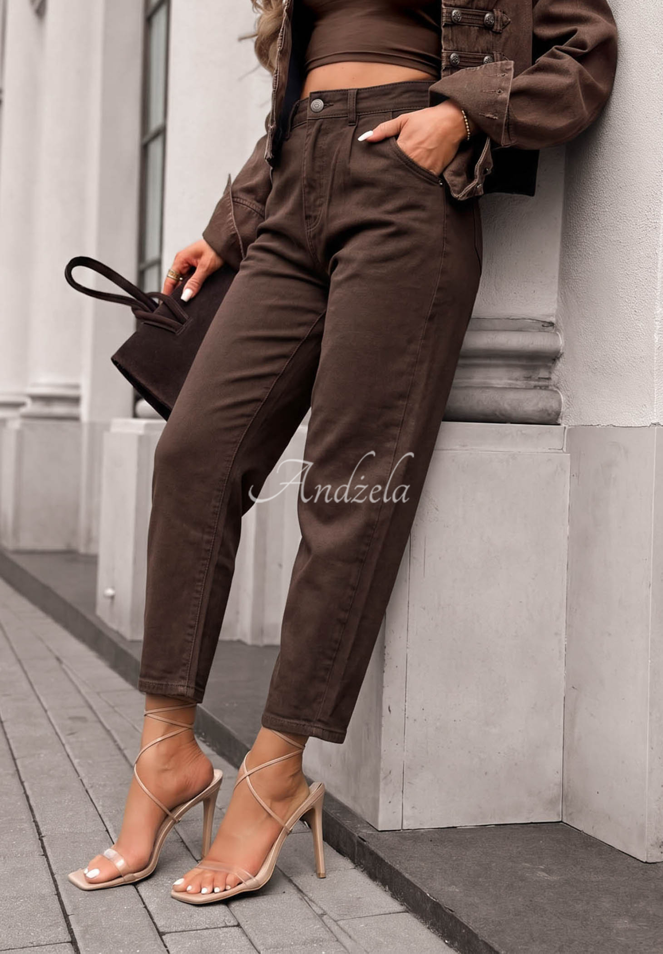 Blugi mom fit Lost Message
