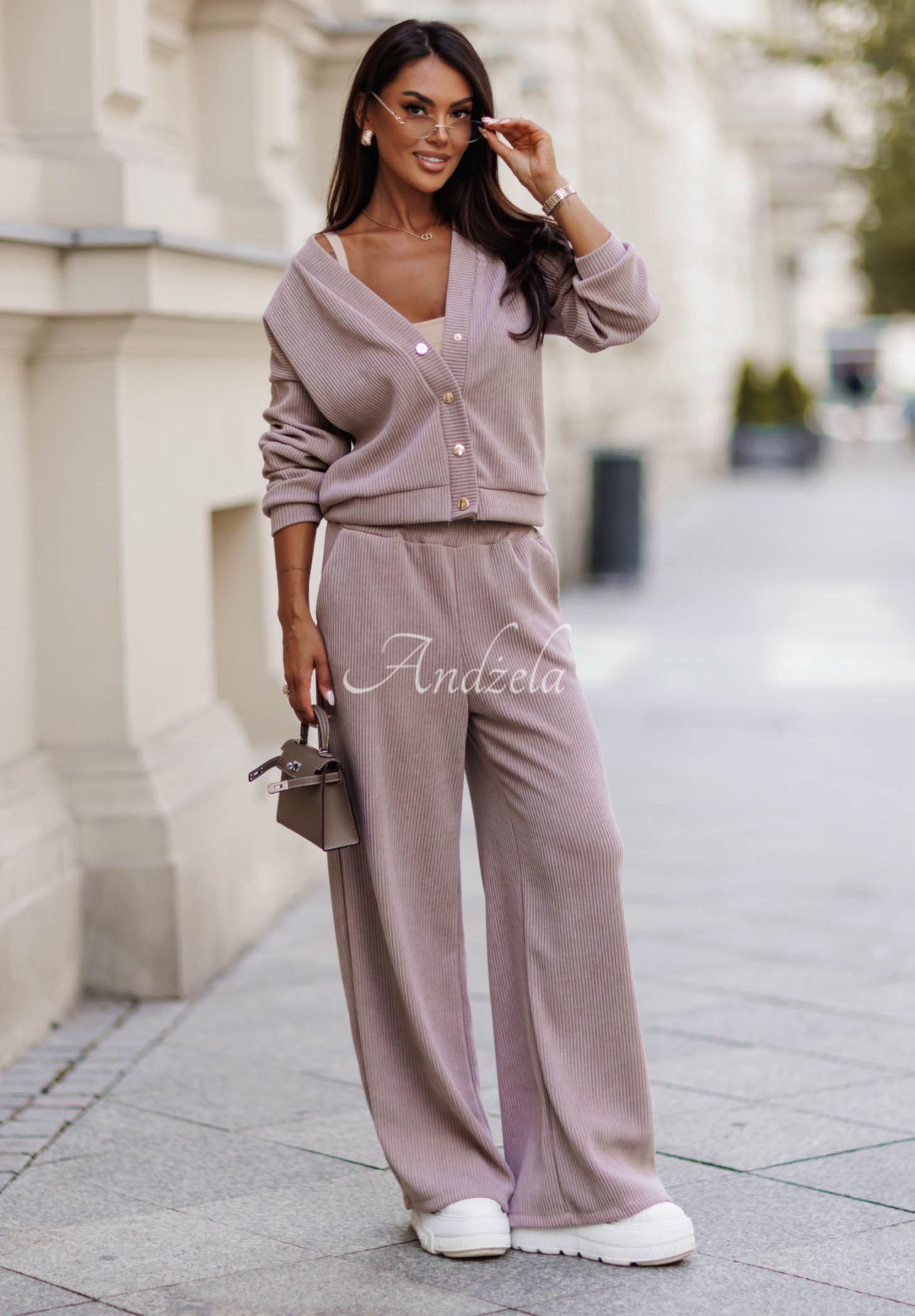 Compleu din catifea reiată din bumbac cu bluză și pantaloni wide leg Simple Escape