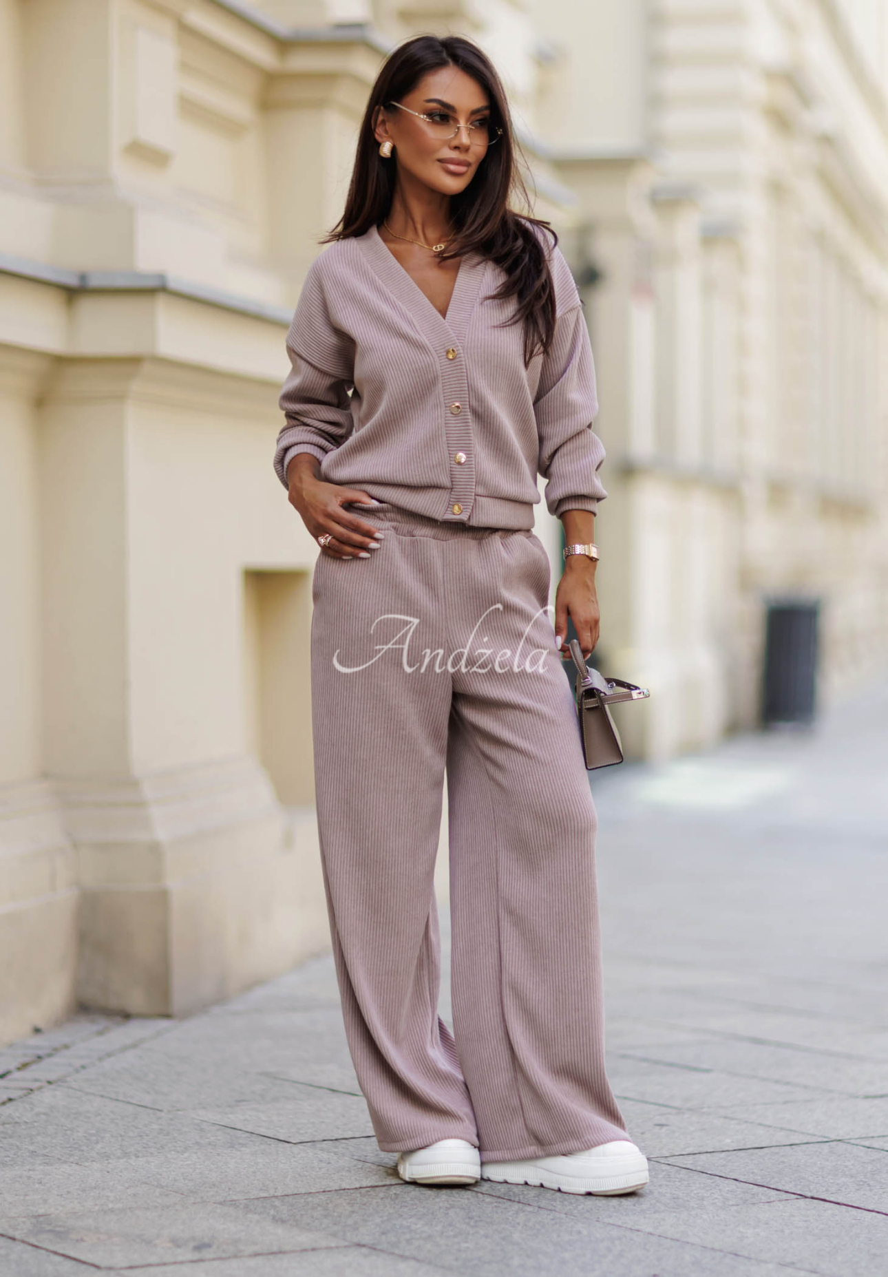 Compleu din catifea reiată din bumbac cu bluză și pantaloni wide leg Simple Escape