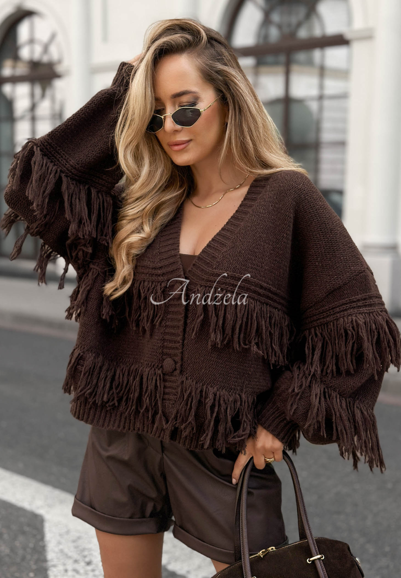Cardigan scurt cu viscoză, franjuri și închidere cu nasturi Feels Cozy
