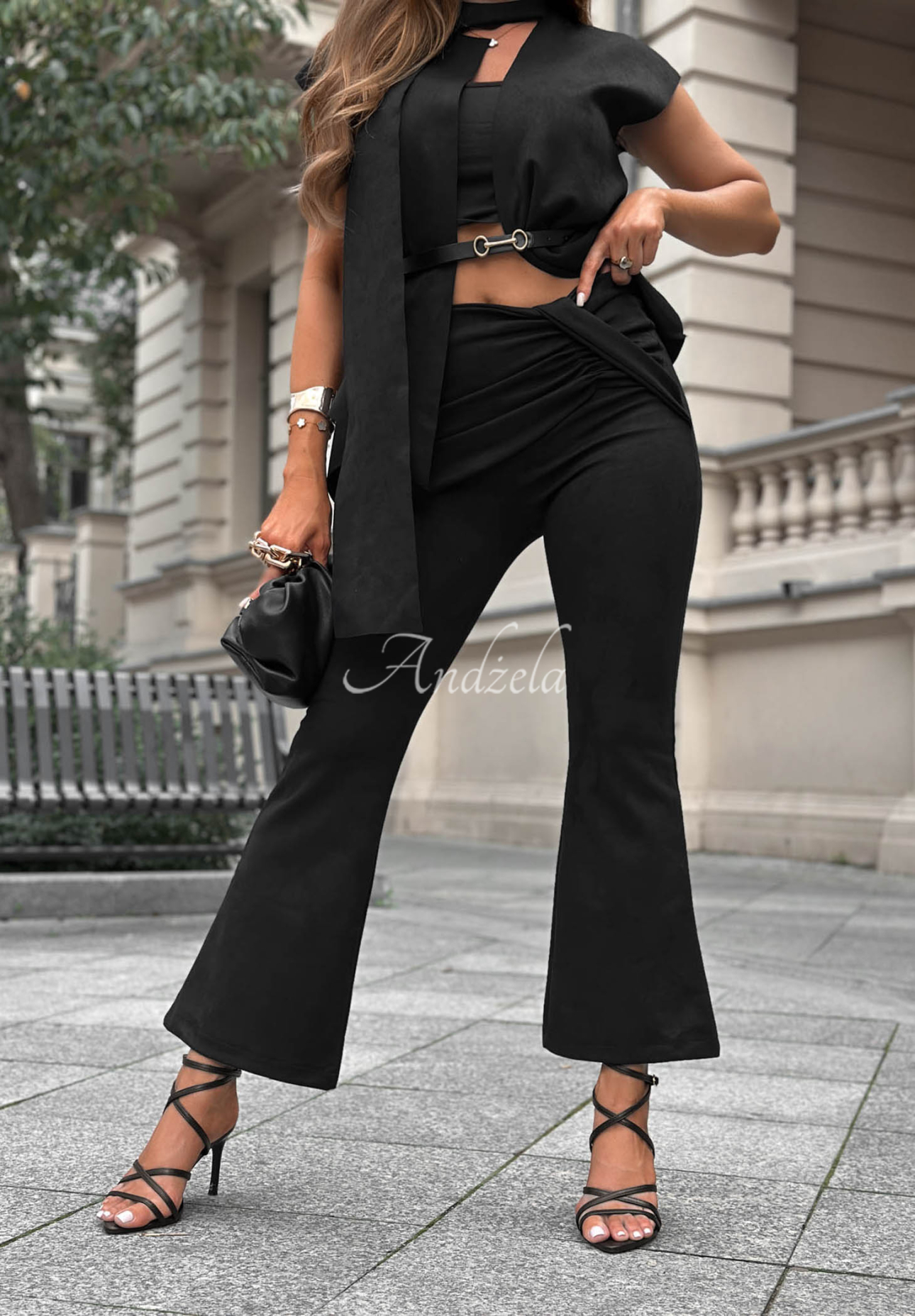 Set elegant din piele întoarsă cu vestă și pantaloni Autumn Atelier