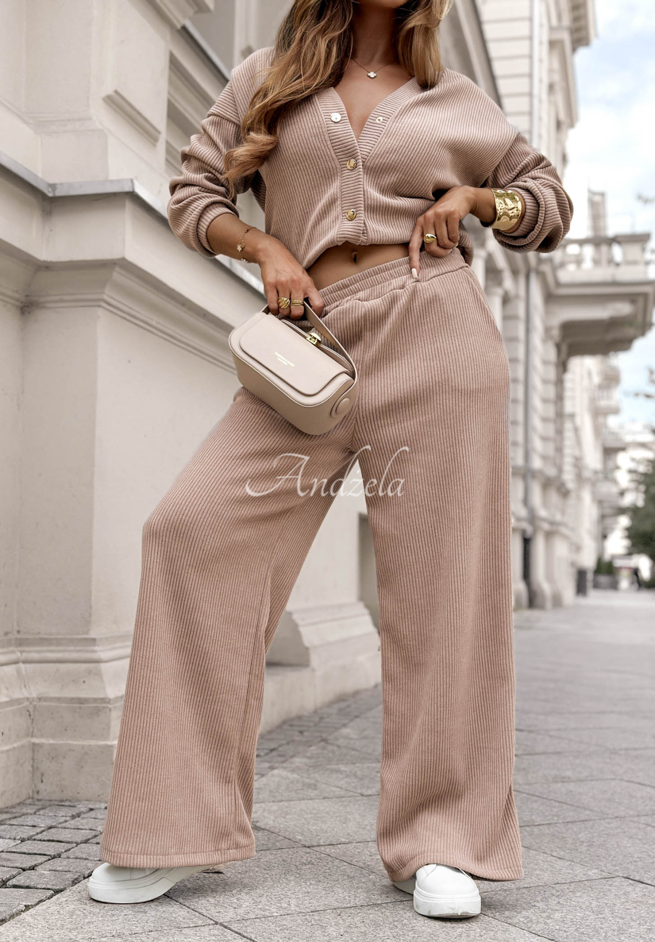Compleu din catifea reiată din bumbac cu bluză și pantaloni wide leg Simple Escape