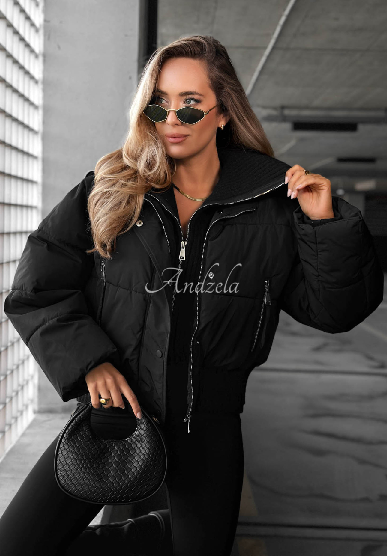 Geacă scurtă matlasată cu guler din material textil Simple Layer