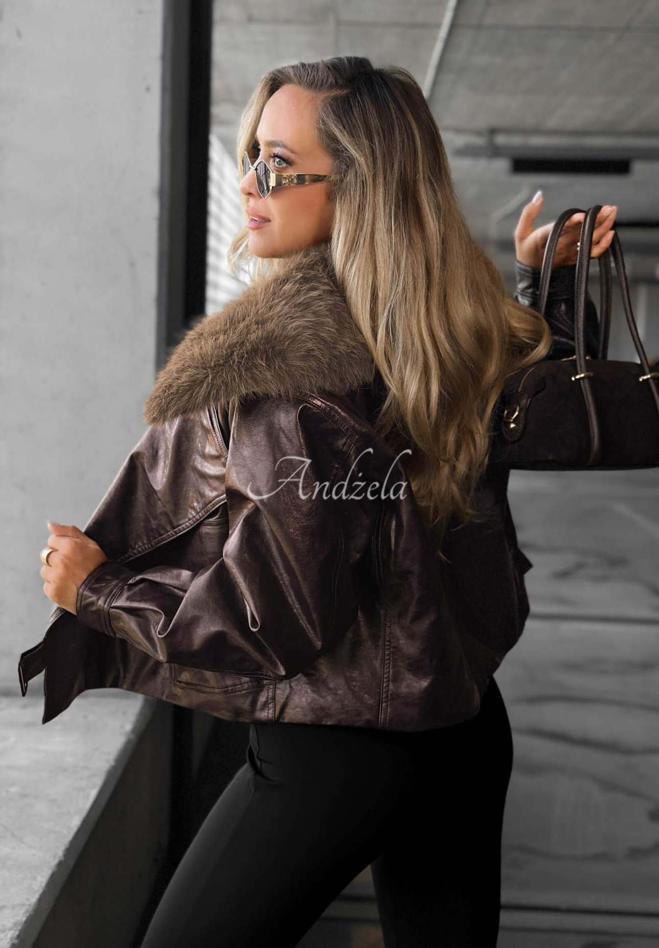 Geacă scurtă din piele cu blăniță Fancy Cold