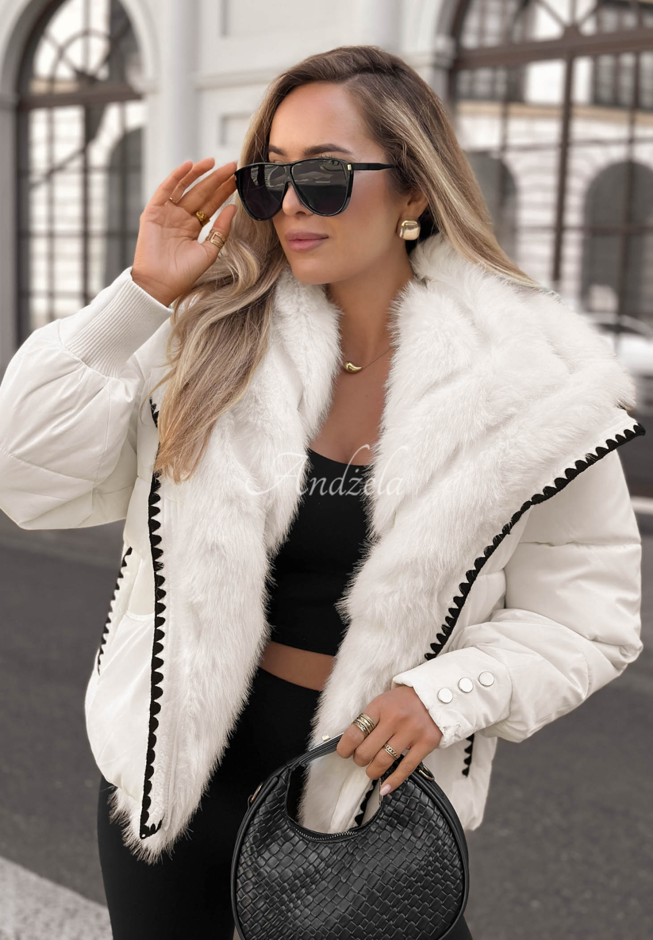 Geacă scurtă matlasată cu blăniță Alpine Cozy