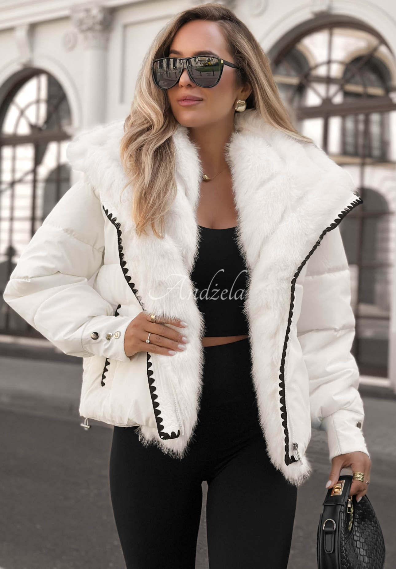 Geacă scurtă matlasată cu blăniță Alpine Cozy