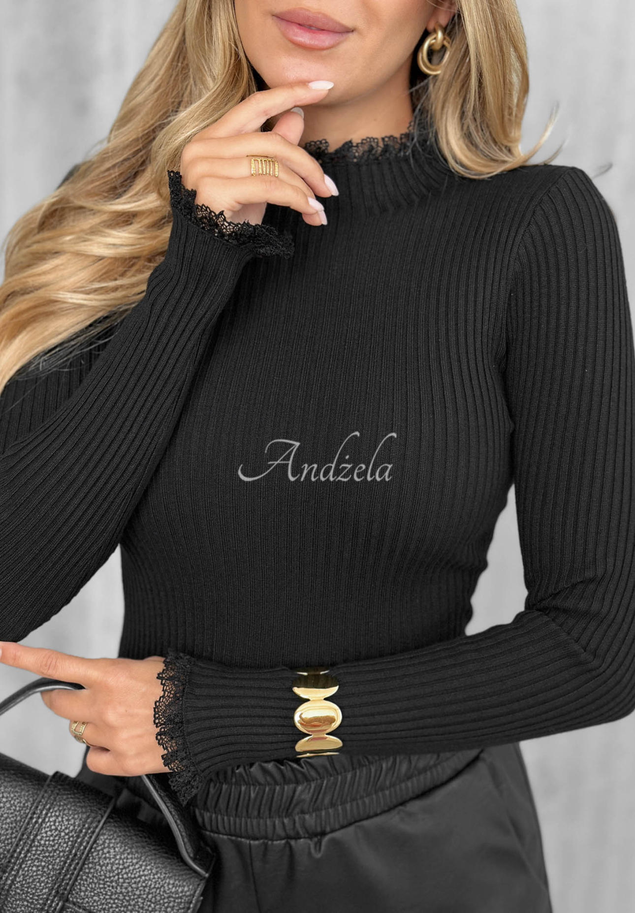 Pulover din viscoză, reiat, cu dantelă Subtle Mist