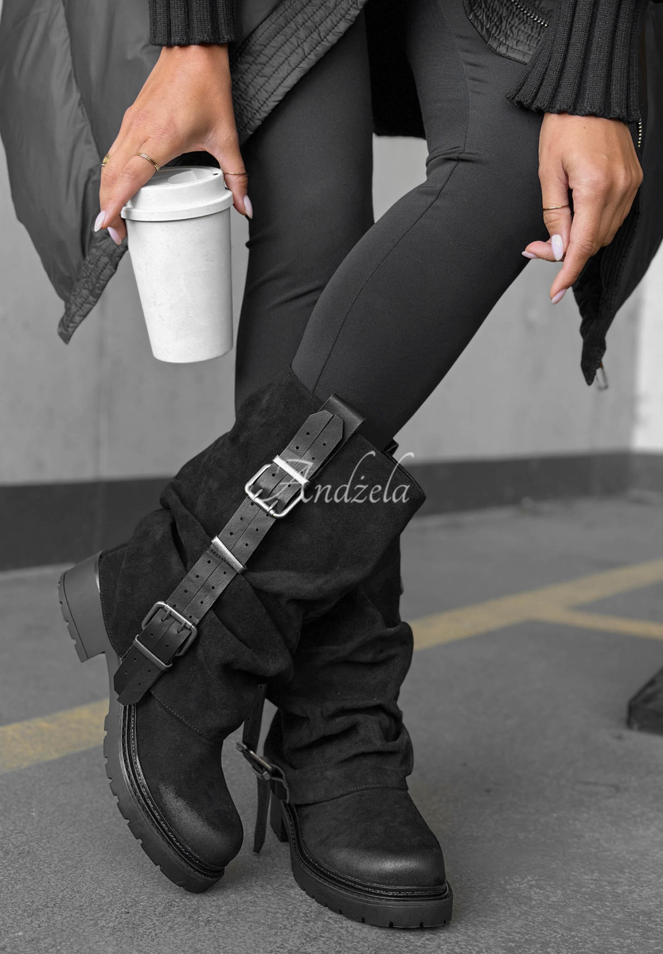 Botine biker din piele întoarsă cu catarame Modern Way