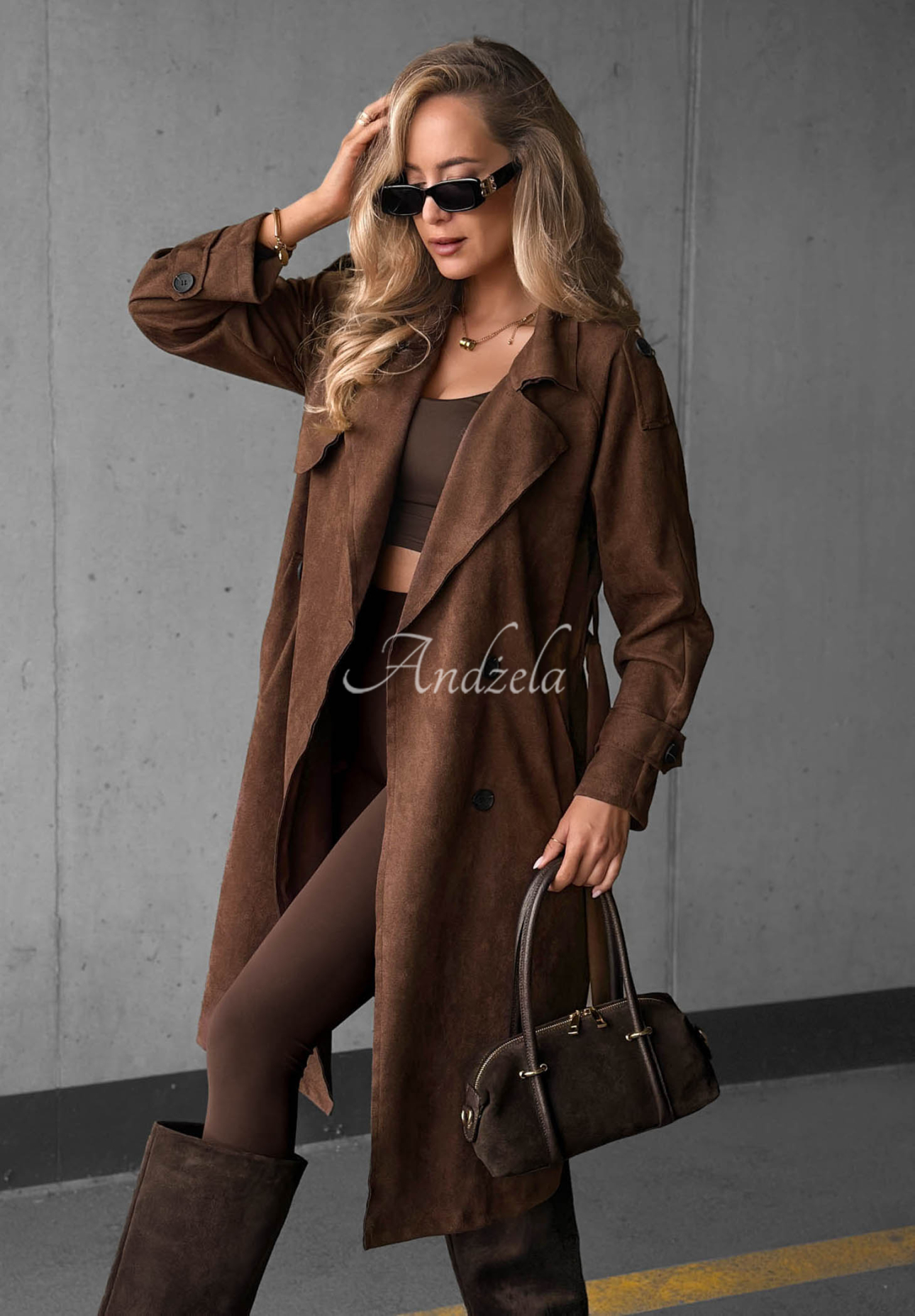 Trenci cu două rânduri din piele întoarsă cu curea Autumn Honey