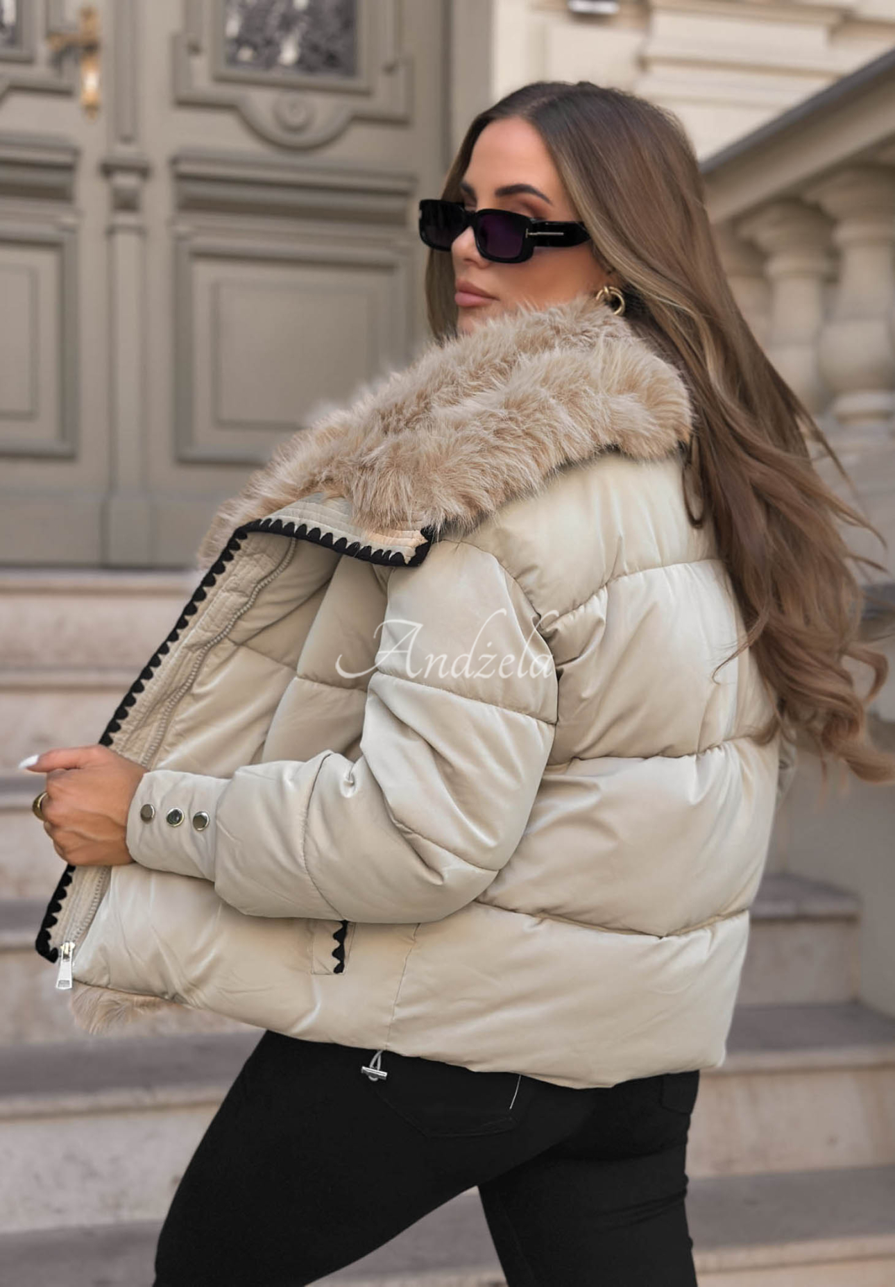 Geacă scurtă matlasată cu blăniță Alpine Cozy