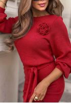 Dzianinowa Rochie z rozcięciem i kwiatkiem No Question roșie