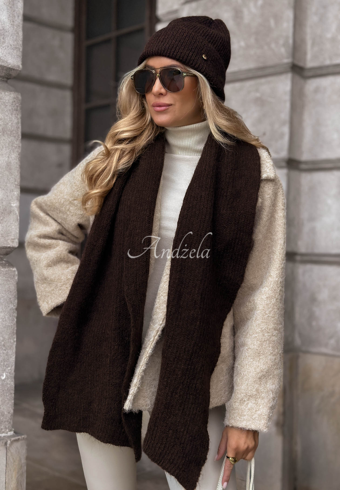 Căciulă cu lână merino și mohair Snowfall Charm