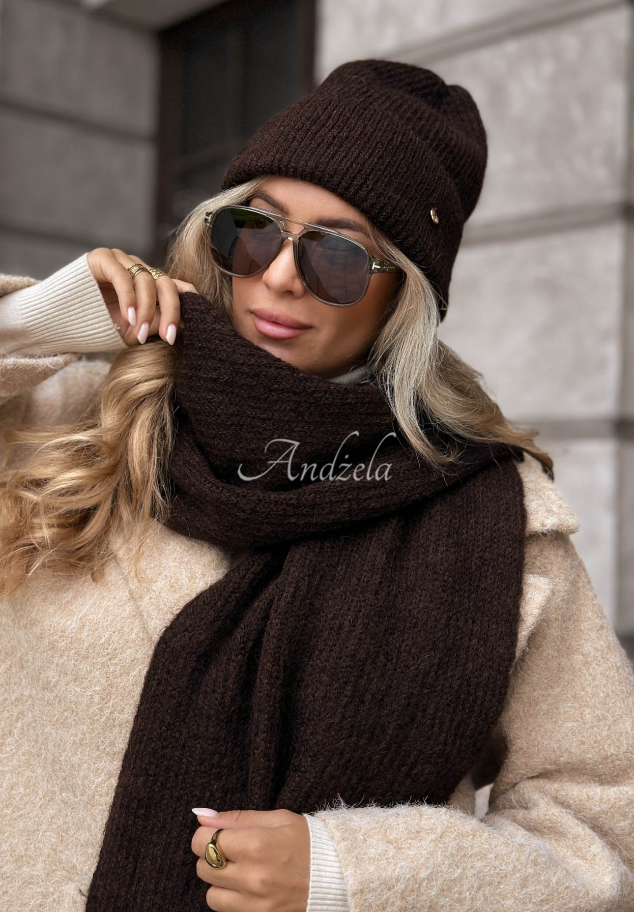 Căciulă cu lână merino și mohair Snowfall Charm