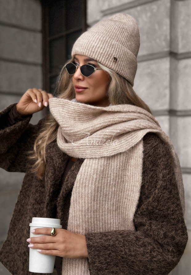 Căciulă cu l&acirc;nă merino și mohair Snowfall Charm