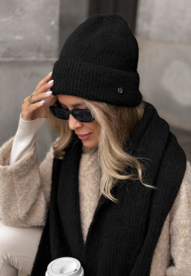 Căciulă cu l&acirc;nă merino și mohair Snowfall Charm