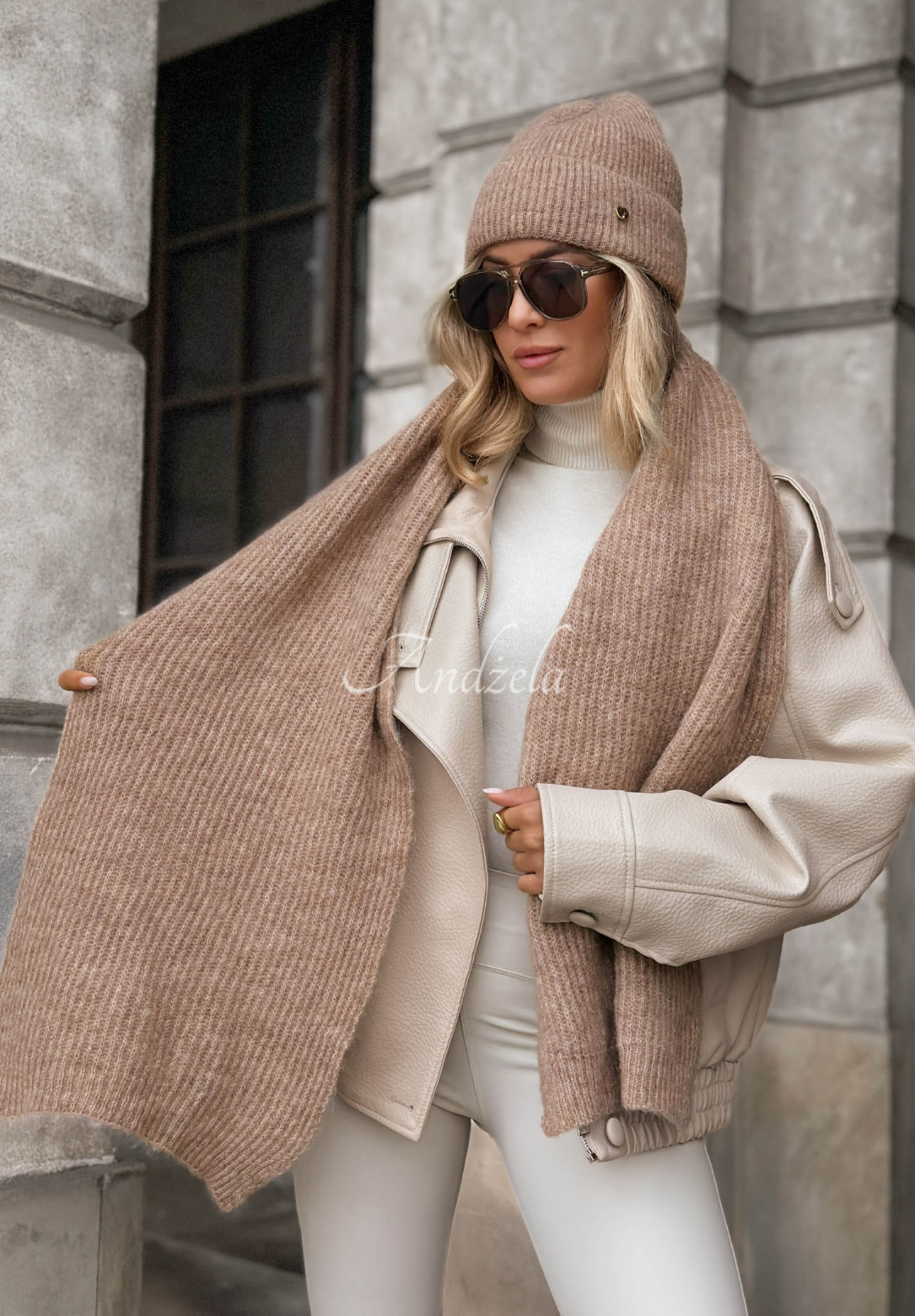 Fular cu lână merino și mohair Snowfall Charm