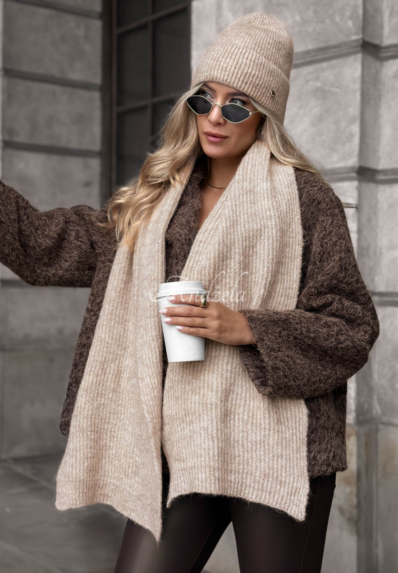 Fular cu lână merino și mohair Snowfall Charm