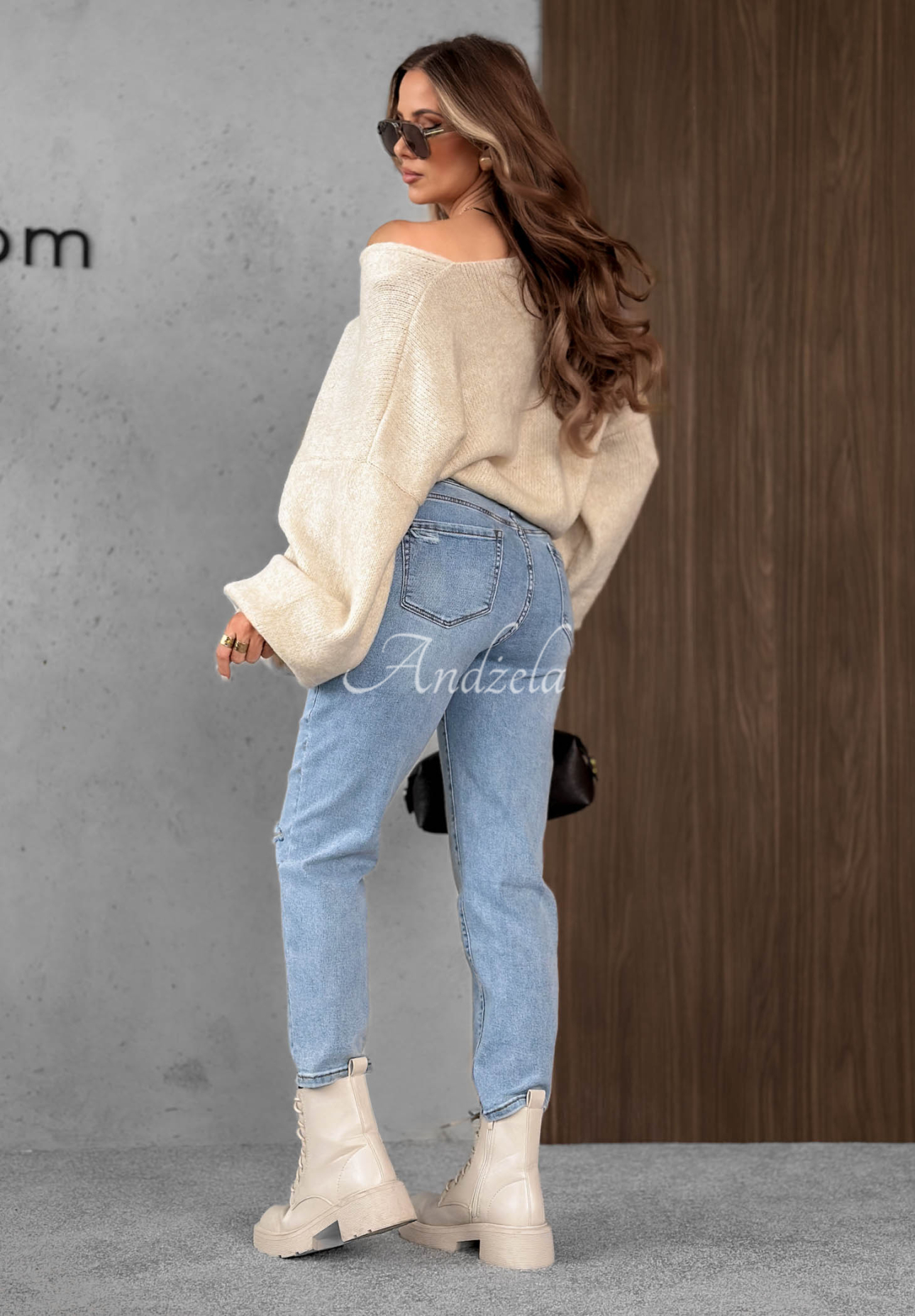 Blugi mom fit cu curea Simple Charm