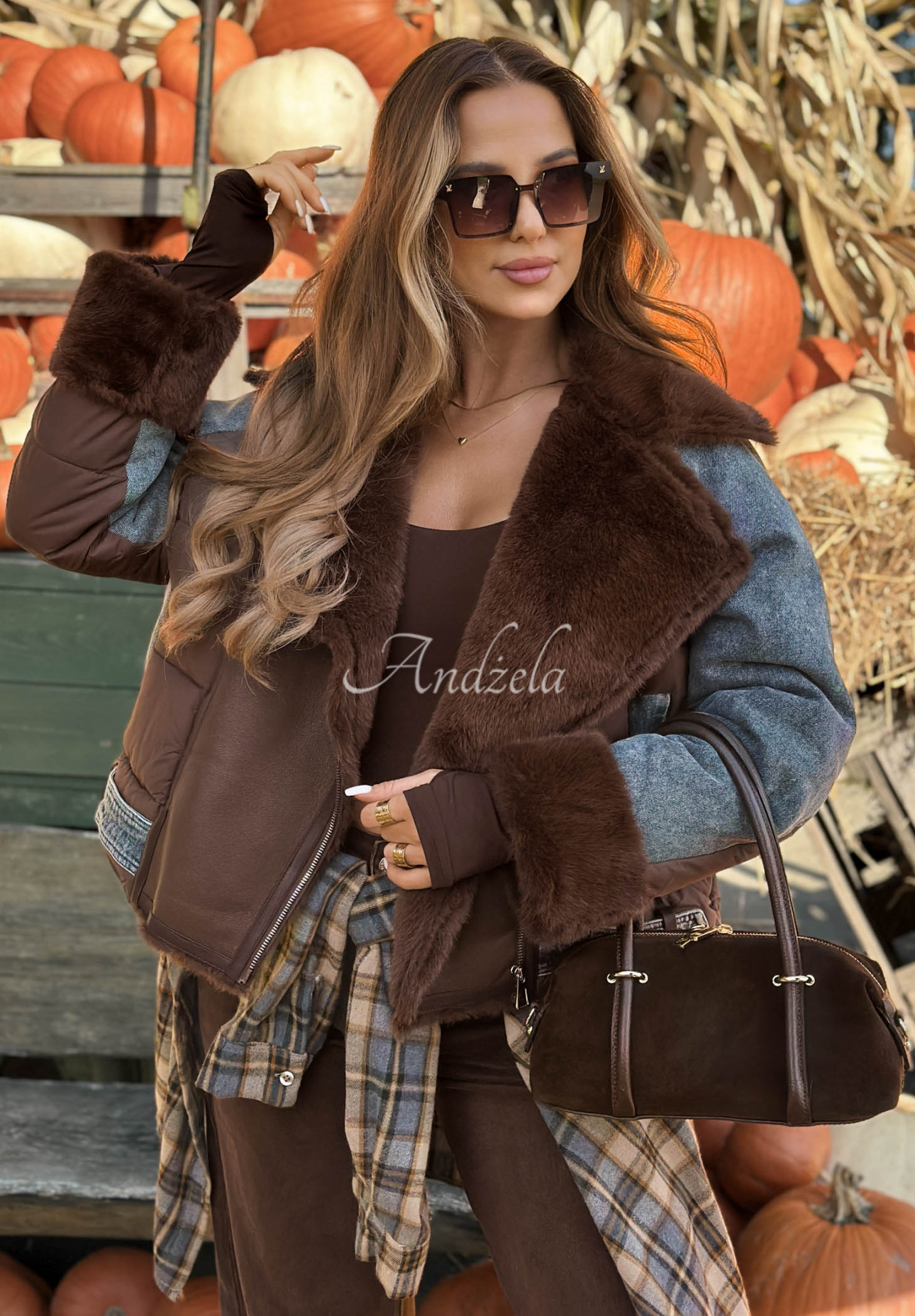 Geacă bomber matlasată cu mâneci din denim și blăniță Icy Desire