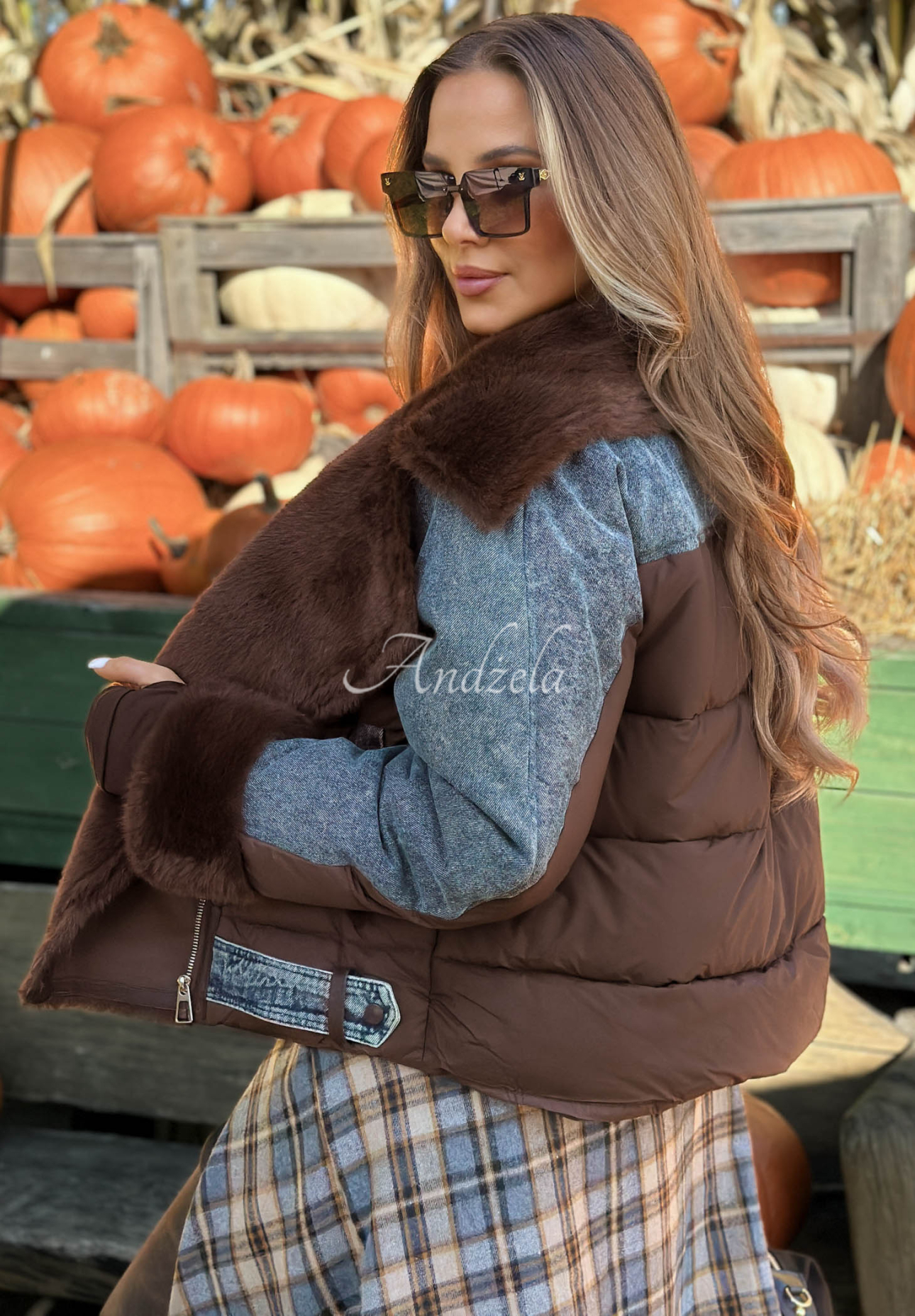 Geacă bomber matlasată cu mâneci din denim și blăniță Icy Desire