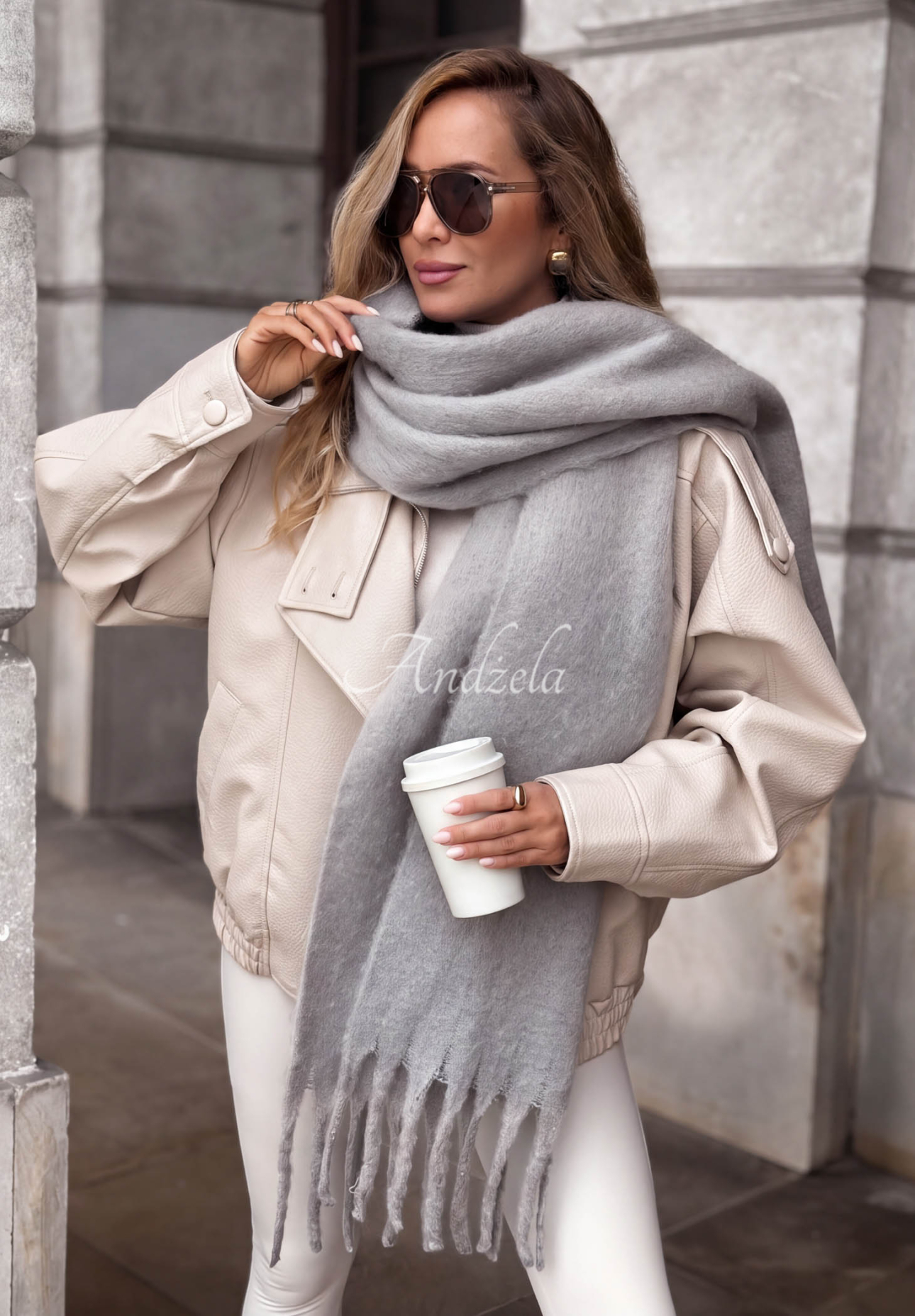 Fular moale cu franjuri Snow Darling