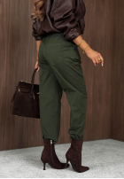 Bawełniane Pantaloni mom fit z paskiem Casual Look kaki