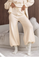 Dzianinowy Compleu Pulover z szalem i Pantaloni joggery Style Darling ciocolatiu