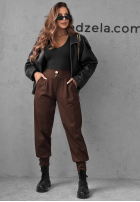 din material textil Pantaloni joggery z guzikami Divine Charm negre