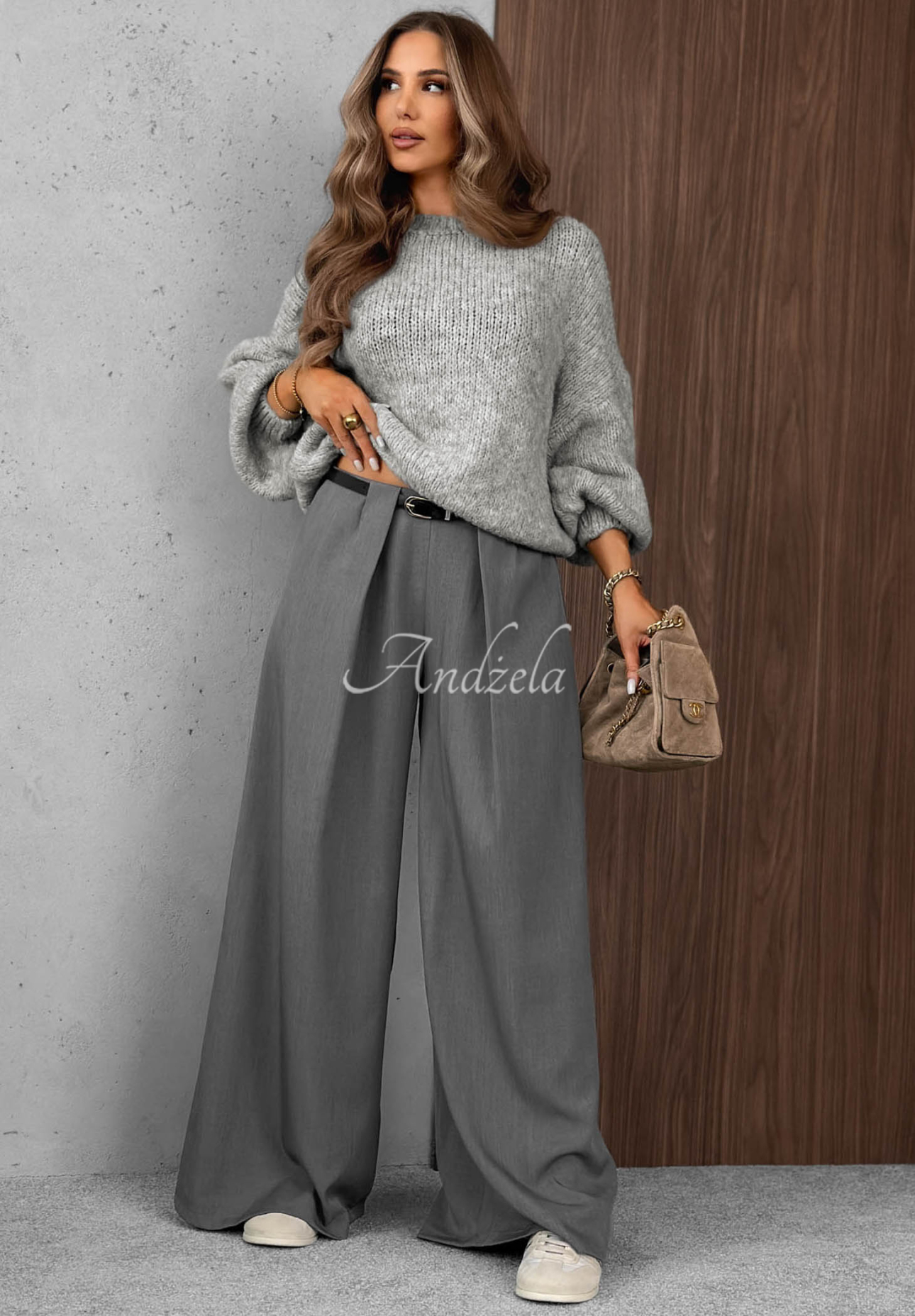 Pantaloni eleganți wide leg cu pliuri Timeless Poise