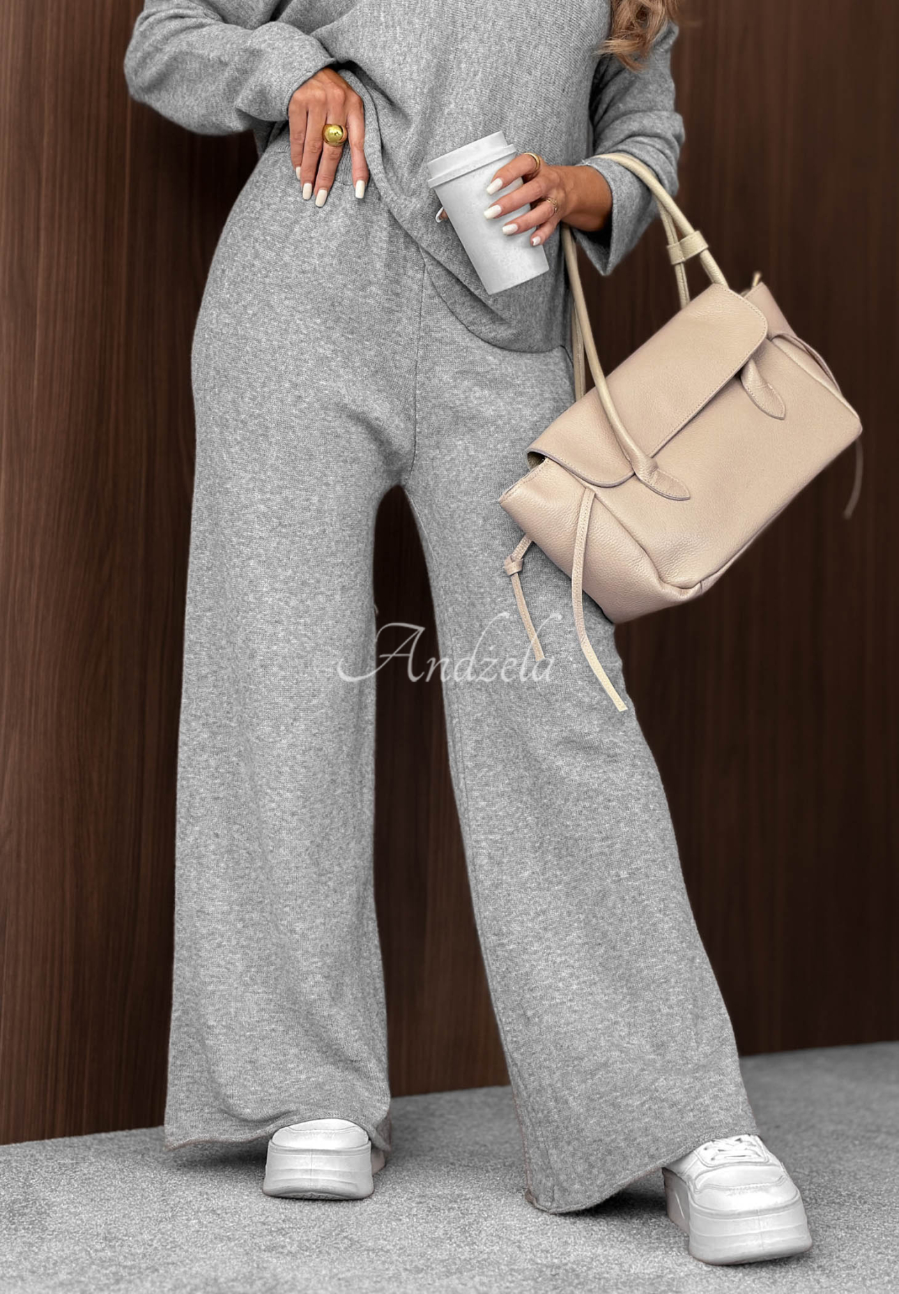 Compleu tricotat cu pulover și pantaloni din vâscoză Maple Darling
