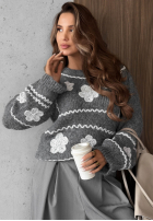 Pulover z haftowanymi kwiatami Misty Fleur ciocolatiu