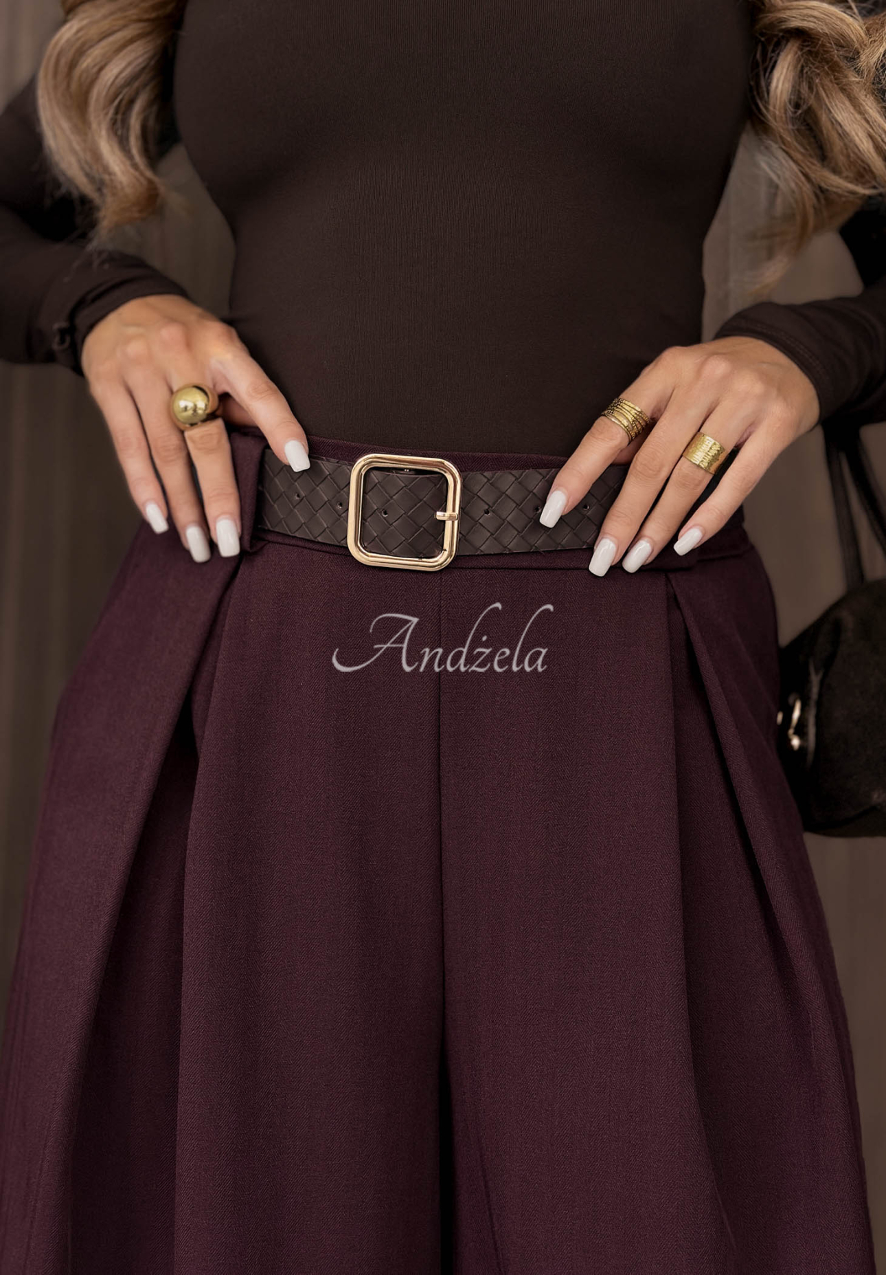 Pantaloni din material textil wide leg cu curea Simple Elegance