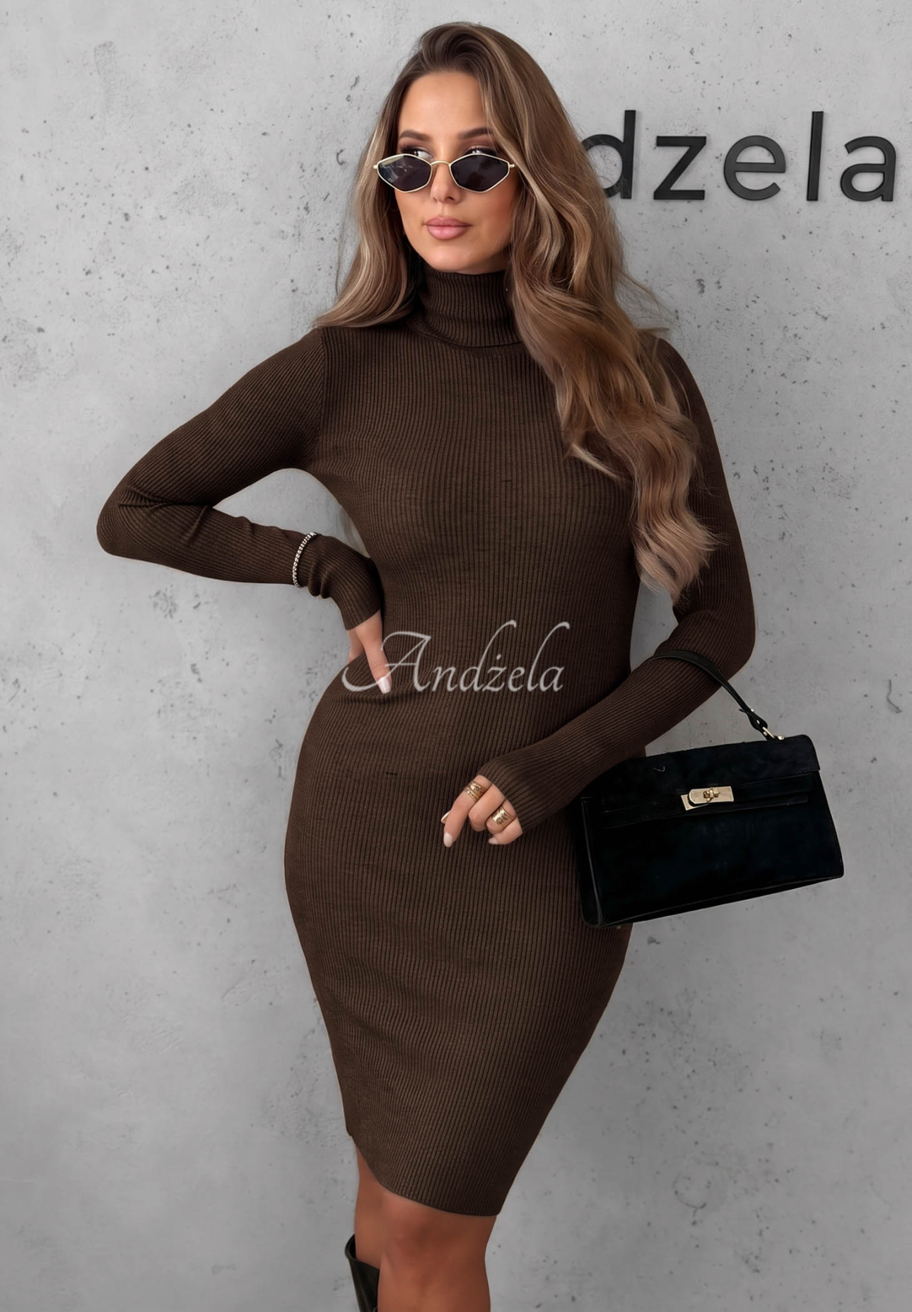 Rochie reiată cu guler înalt din vâscoză The Good One