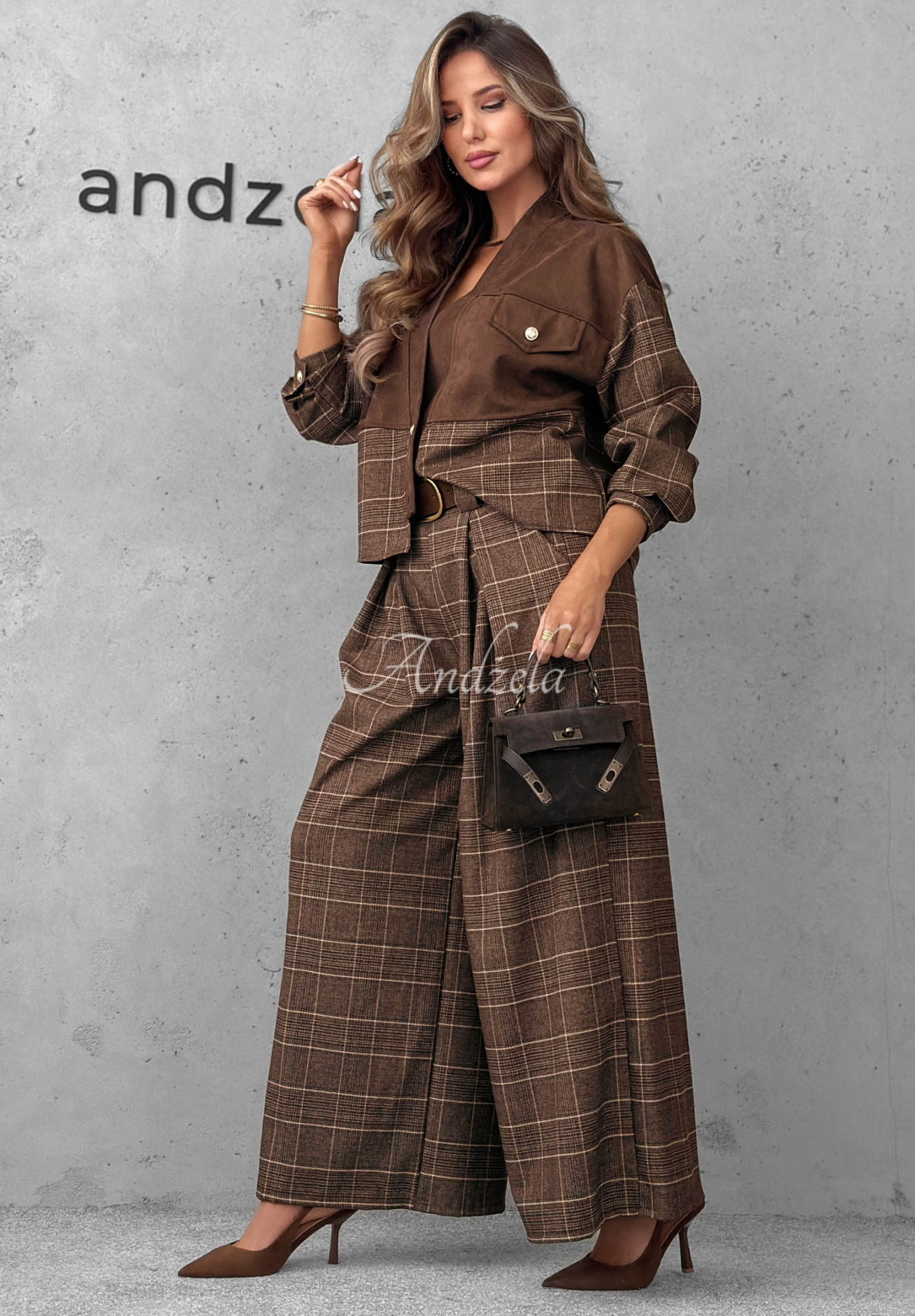 Pantaloni din material cu pliuri în carouri Second Coffee