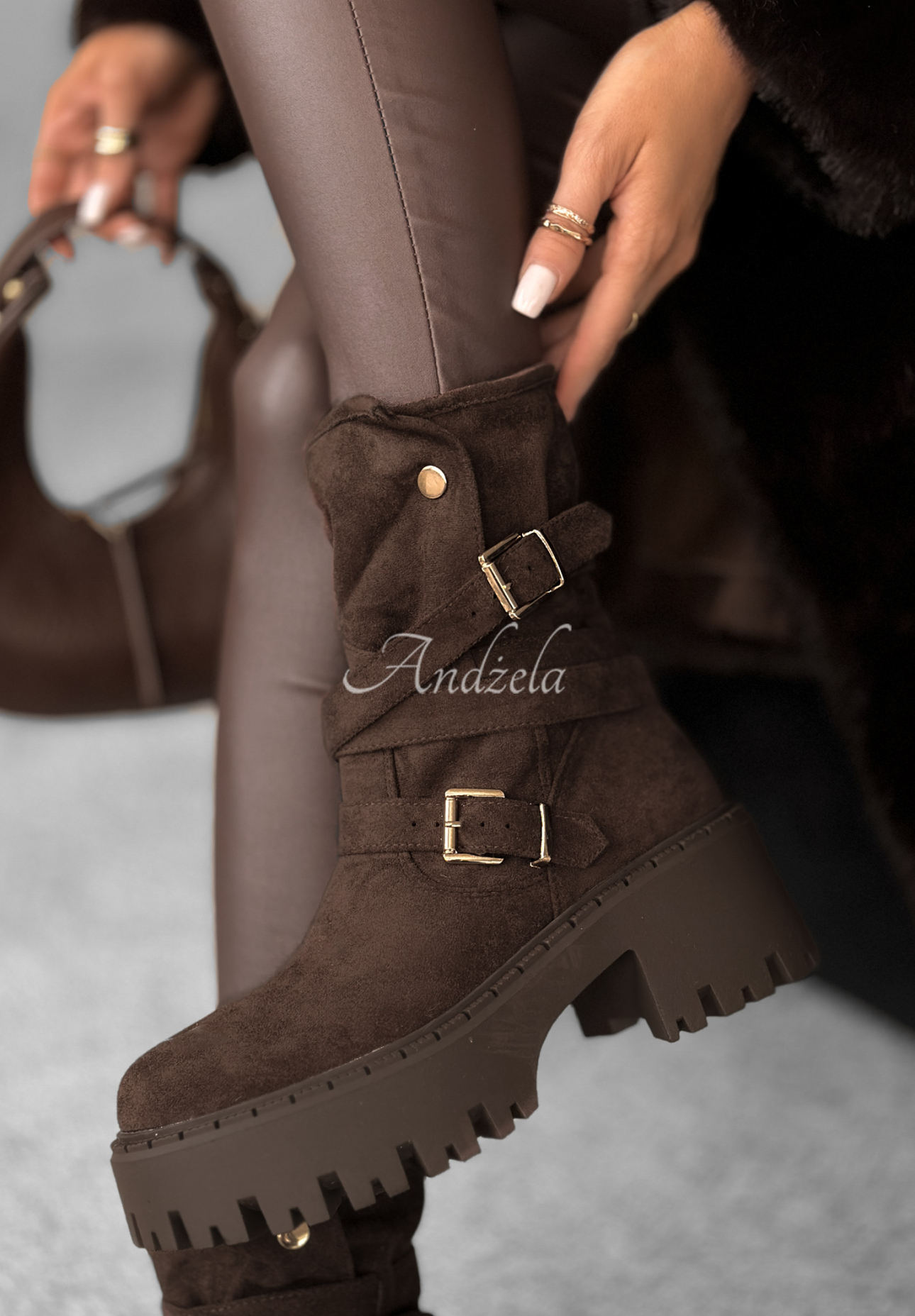 Botine din piele întoarsă cu catarame Warm Ember