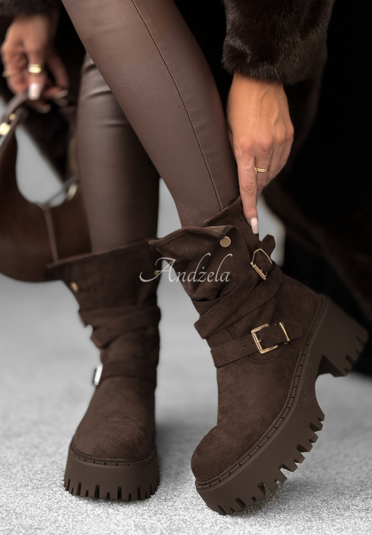 Botine din piele întoarsă cu catarame Warm Ember
