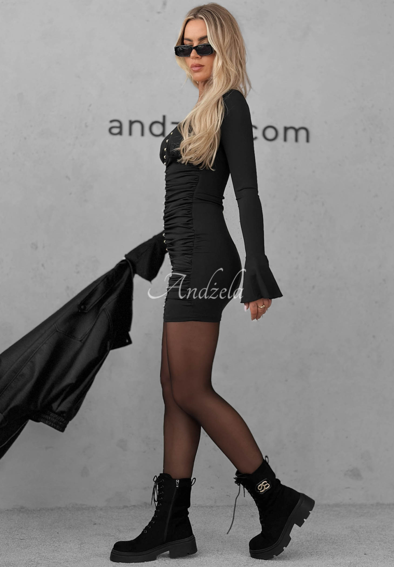 Rochie mini din vâscoză cu pliuri și mâneci lungi Pretty Trouble