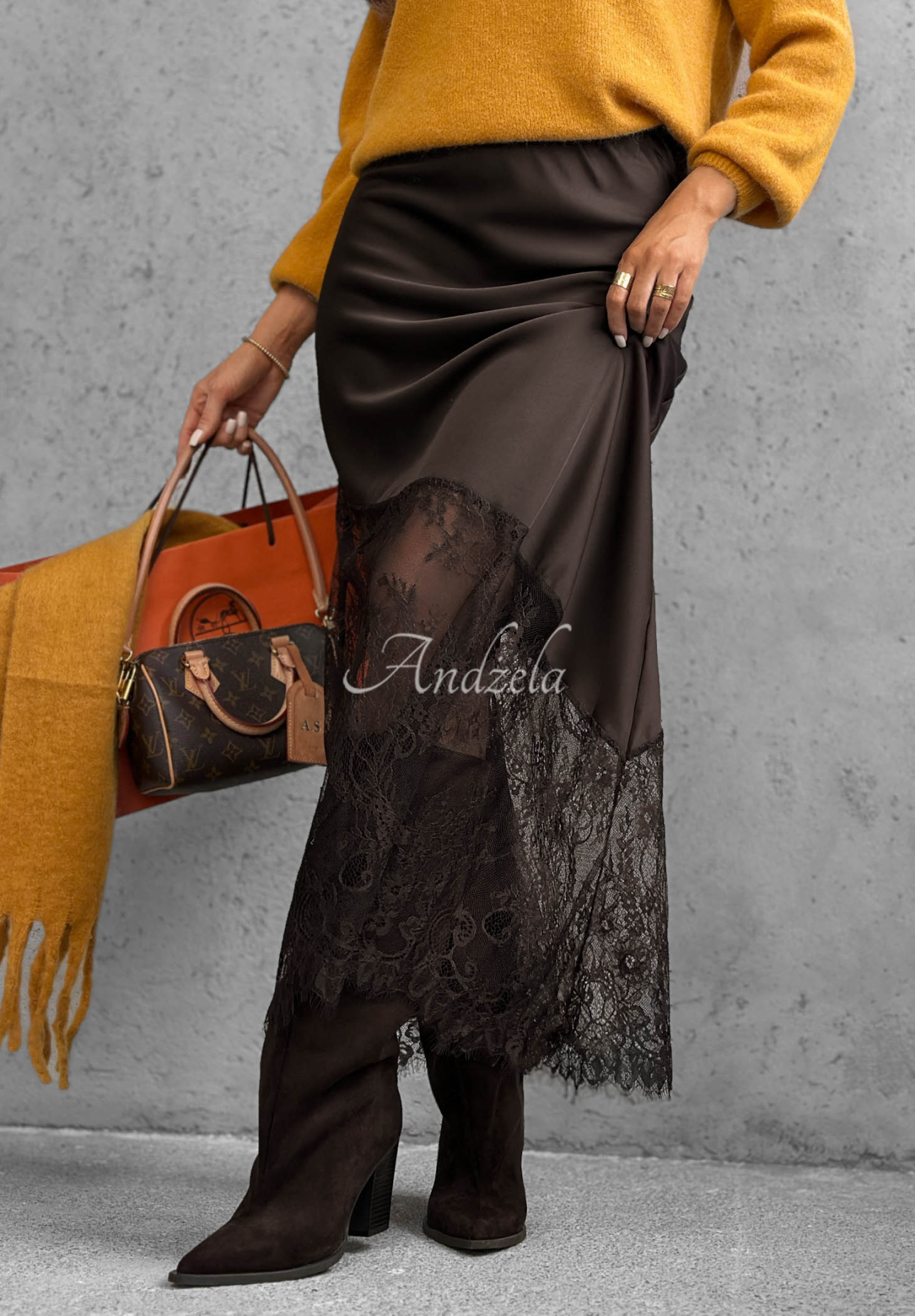Fustă maxi din satin cu dantelă Velvet Kiss