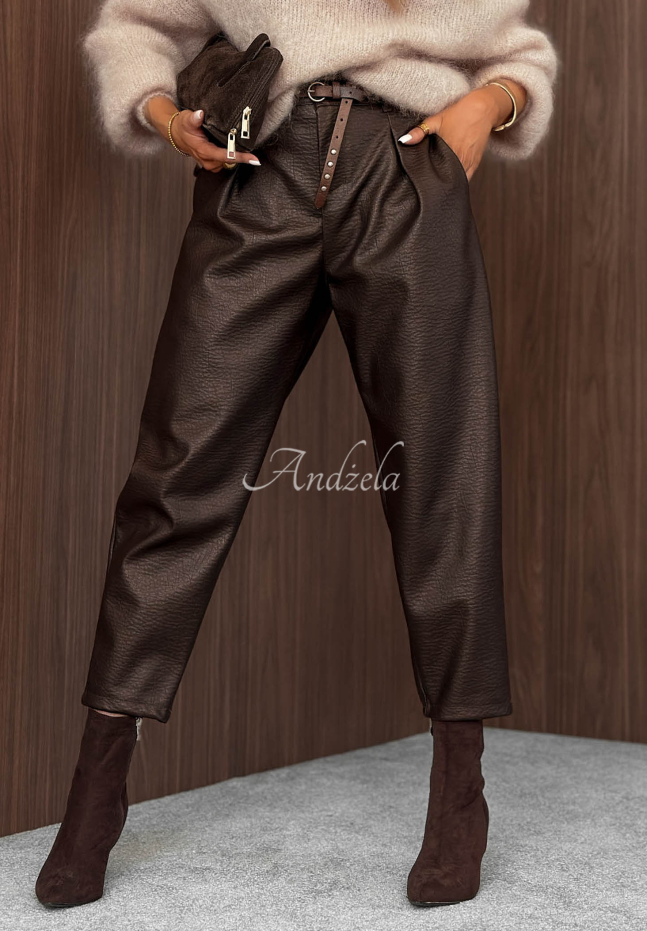 Pantaloni din piele mom fit cu curea Pretty Autumn
